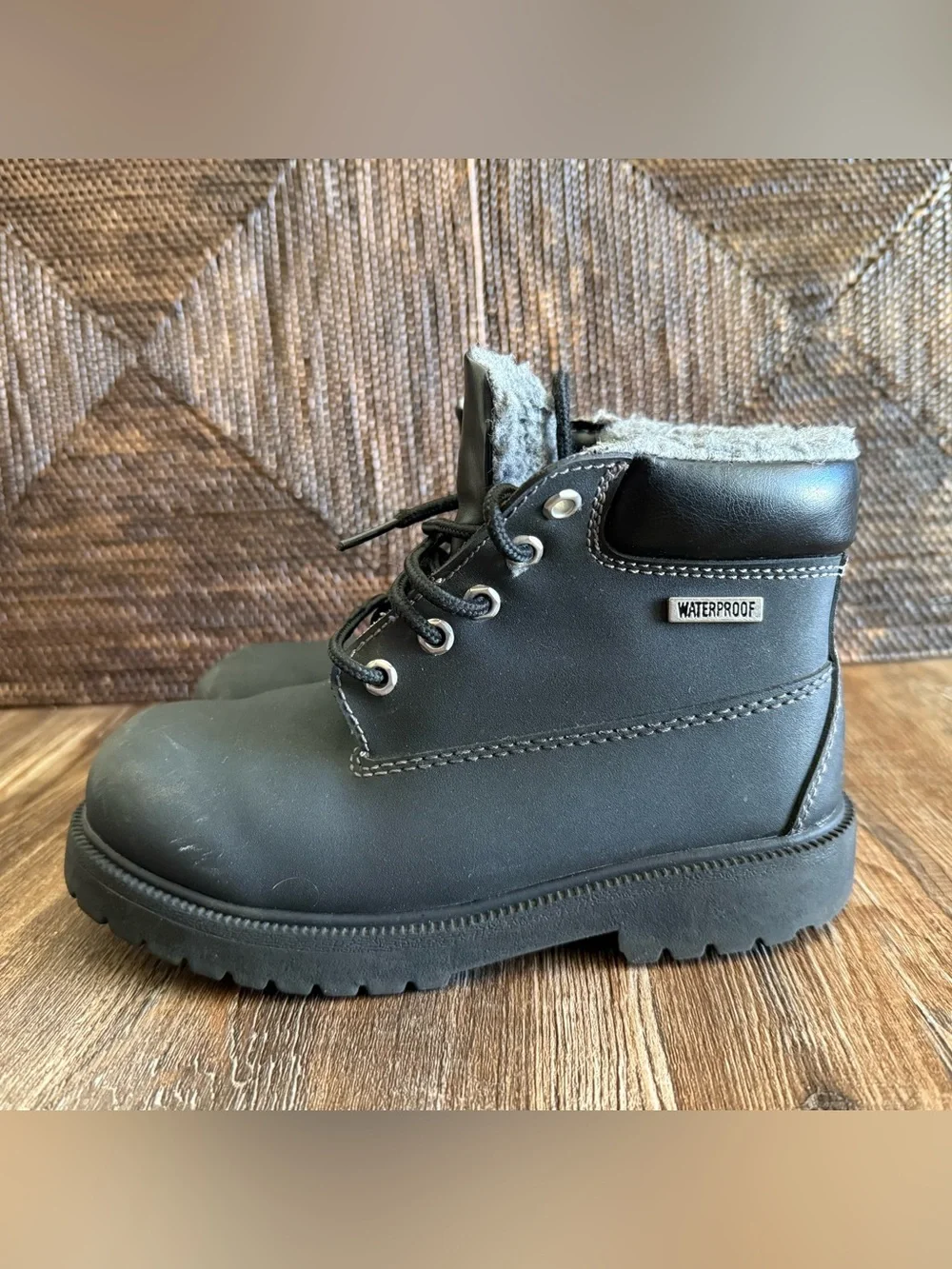 Smartfit Black Boots Size 2.5